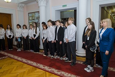 Один час в кресле депутата